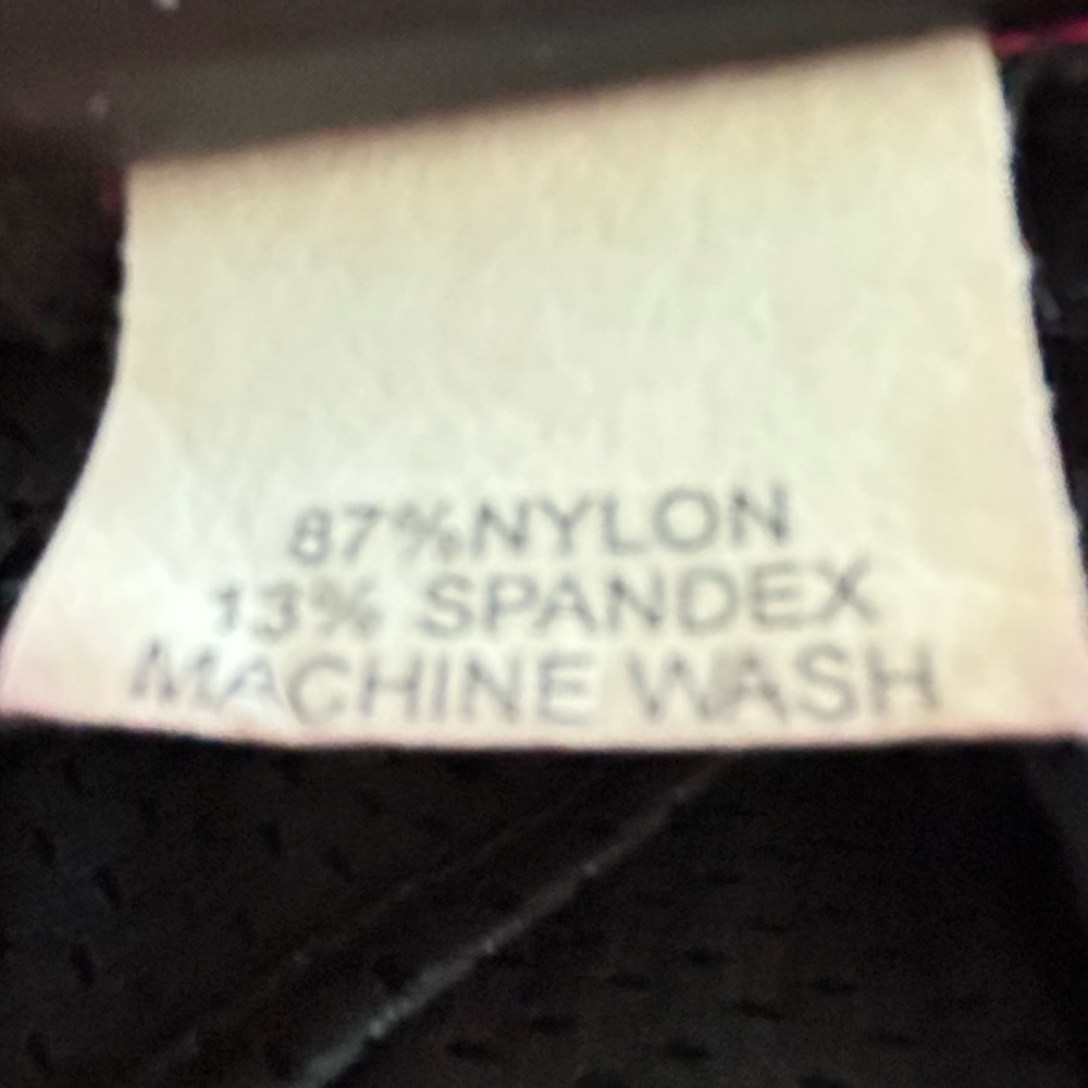 Staples Like New Red Unlined Drawstring Jacket Sz… - image 5